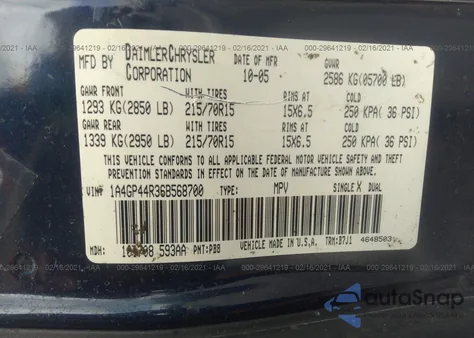 2006 Chrysler Town & Country Lx из США, поврежденный, VIN 1A4GP44R36B568700